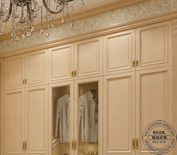 (定制衣柜行業)消費者比較關注什么話題呢?