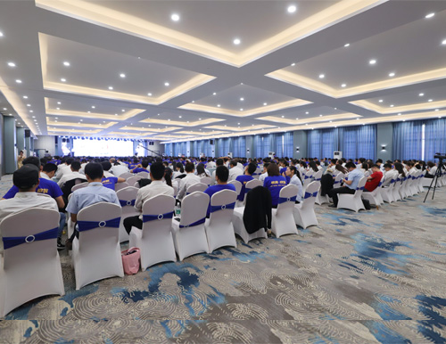 易高·綻放丨2019戰(zhàn)略合作伙伴大會圓滿舉行！