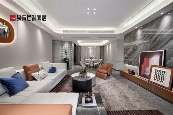 在定制家具的過程中，應該注重哪些方面？