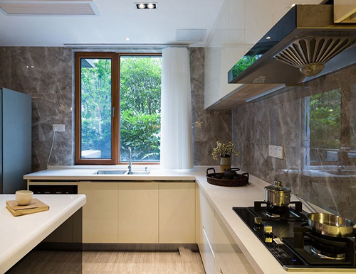 定制櫥柜有哪些優(yōu)勢呢？